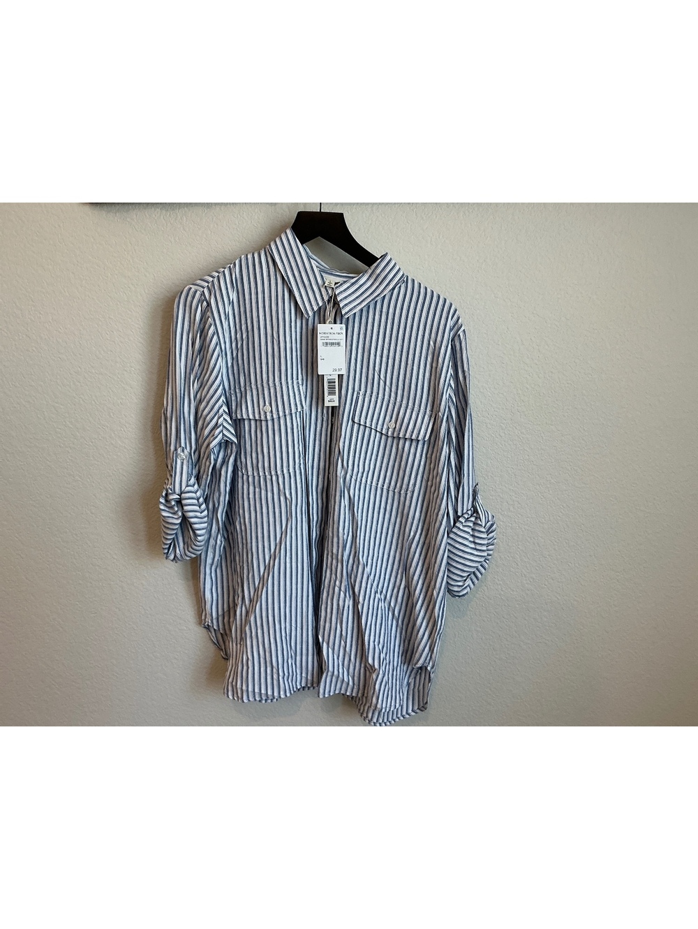 Max Studio Women's Blue and White Striped Button-Up Shirt Large